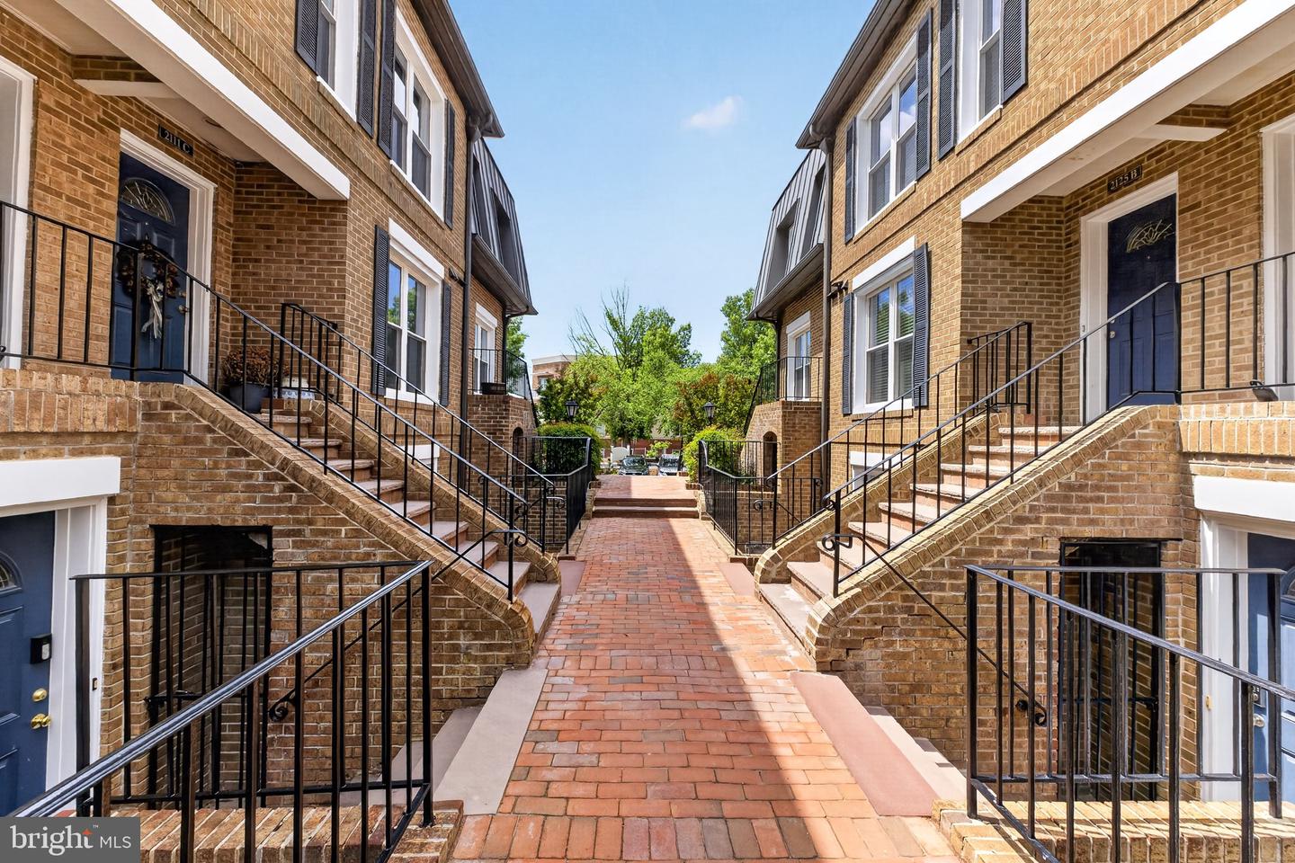 2125 N Monroe Street #2, Arlington