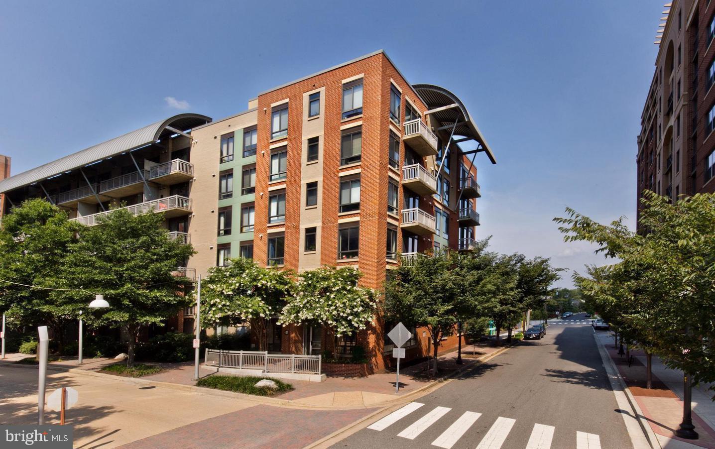 1200 N Hartford Street #505