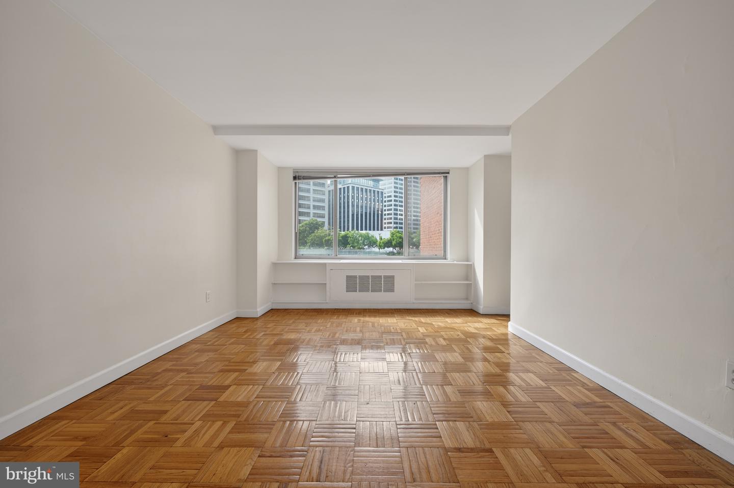 1121 Arlington Boulevard #520, Arlington