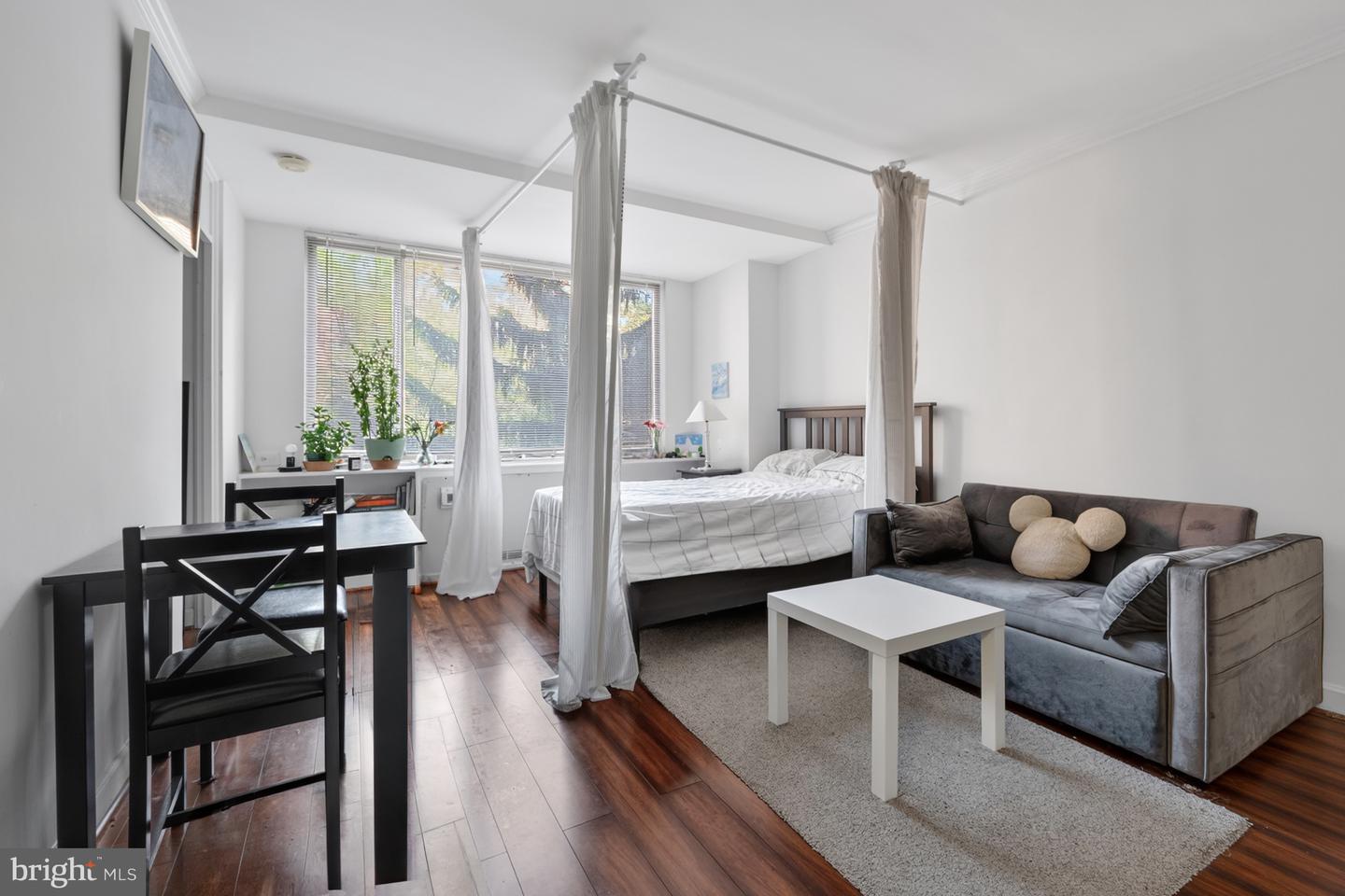 1111 Arlington Boulevard #432, Arlington