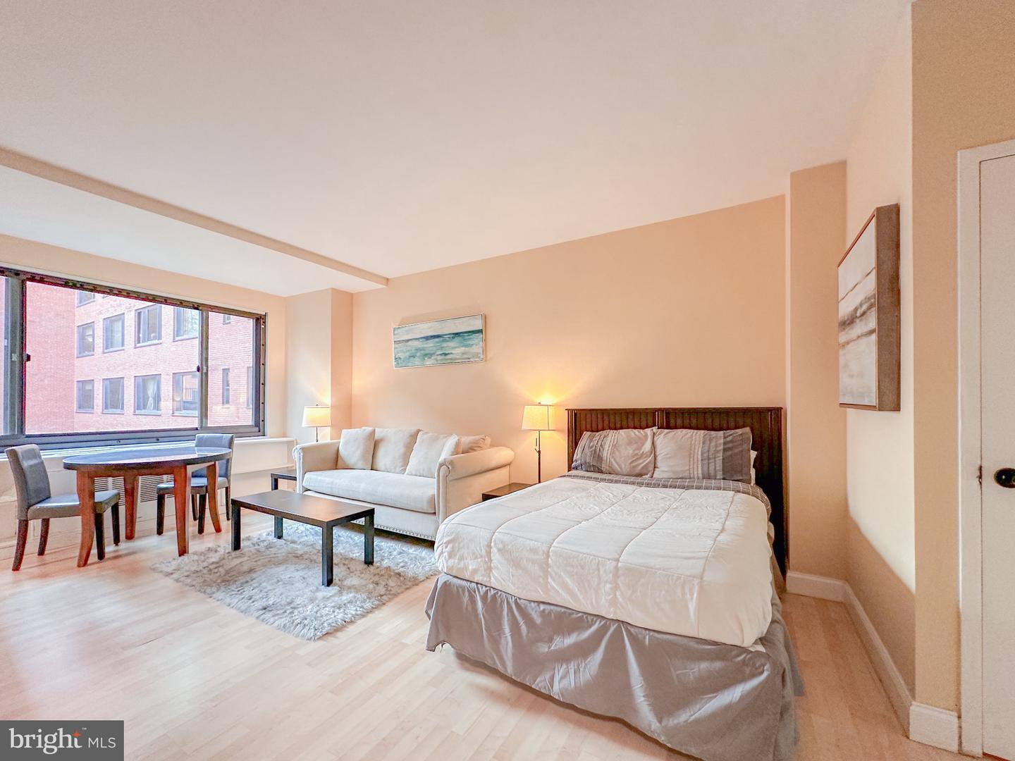 1021 Arlington Boulevard #335