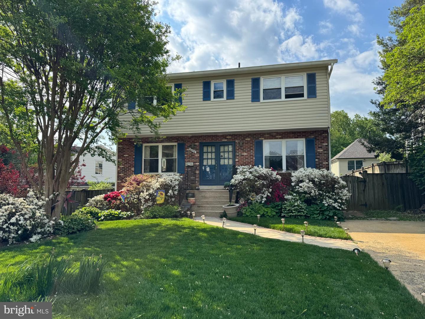 5426 11th Street N, Arlington