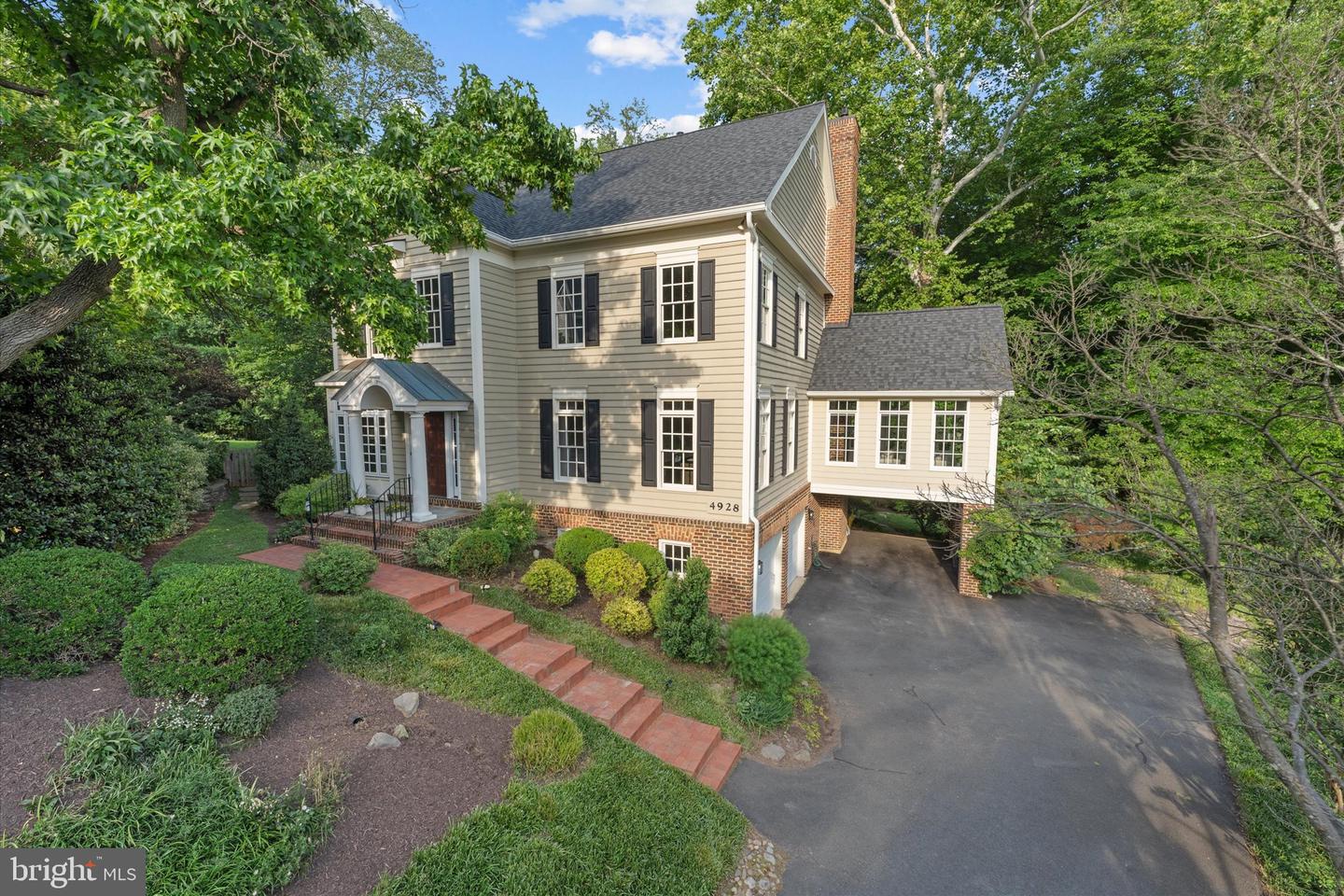 4928 Little Falls Road, Arlington