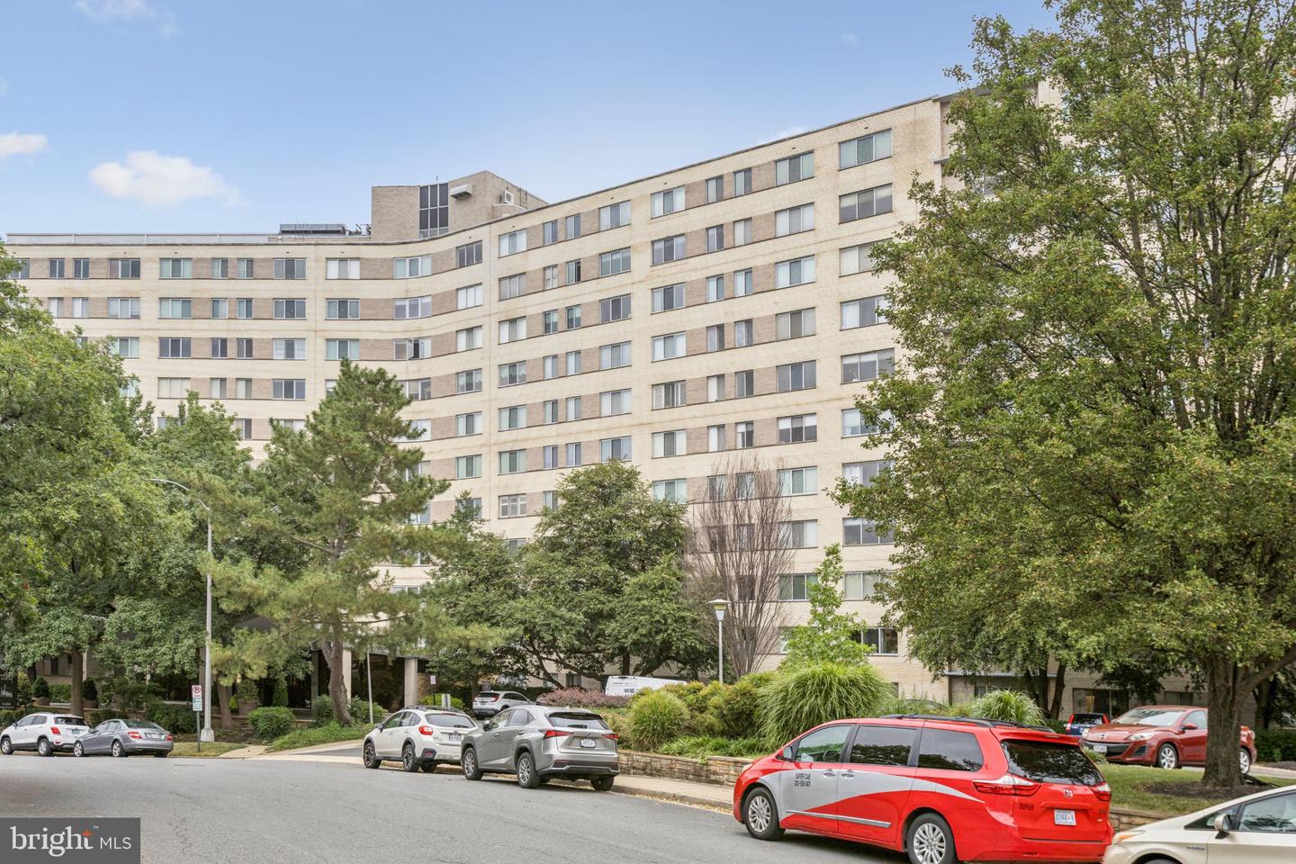 1200 N Nash Street #565