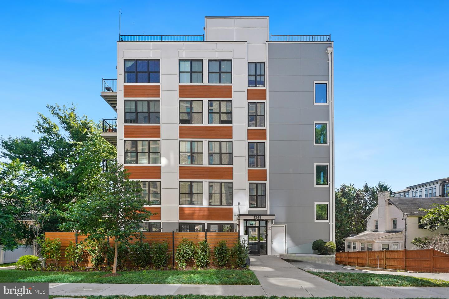 1245 N Pierce Street #5