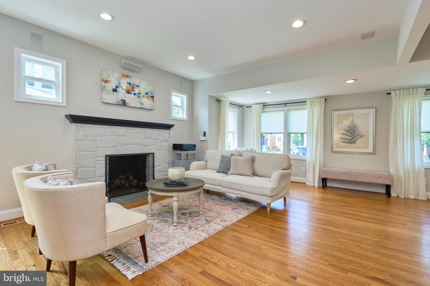 255 N Bryan Street