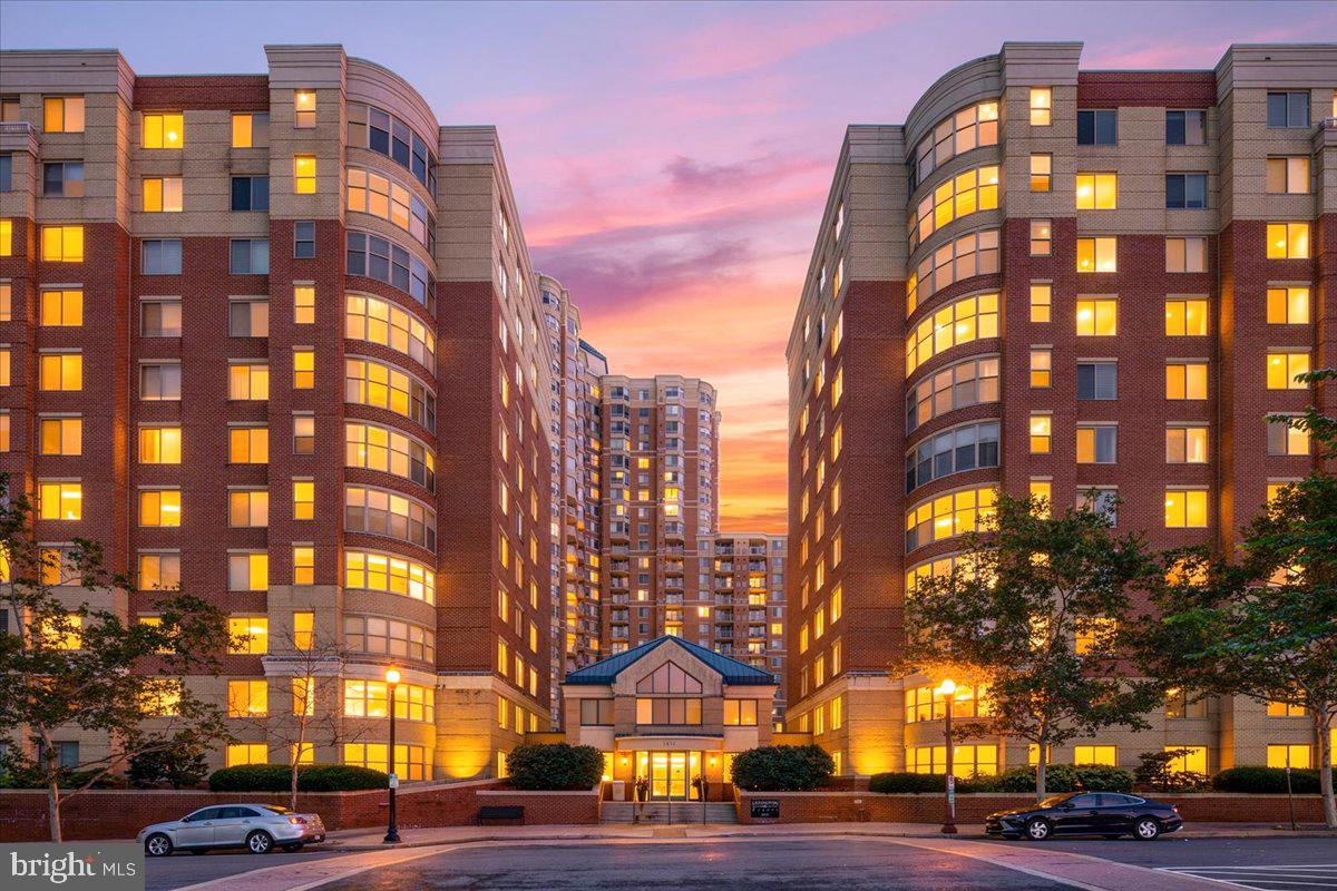 3835 9th Street N #302e