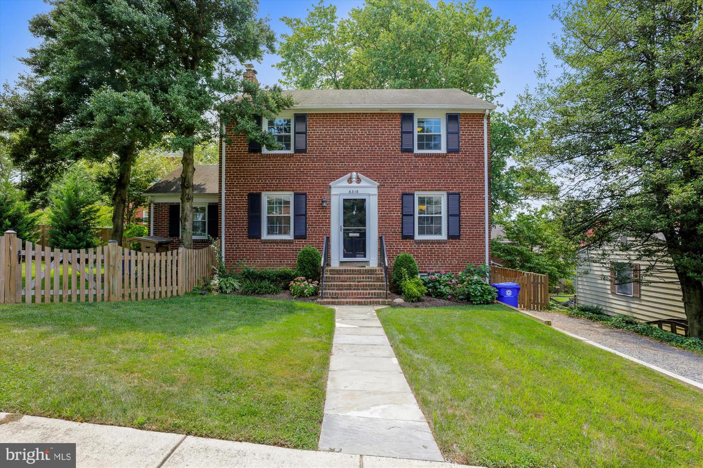 6316 25th Street N, Arlington