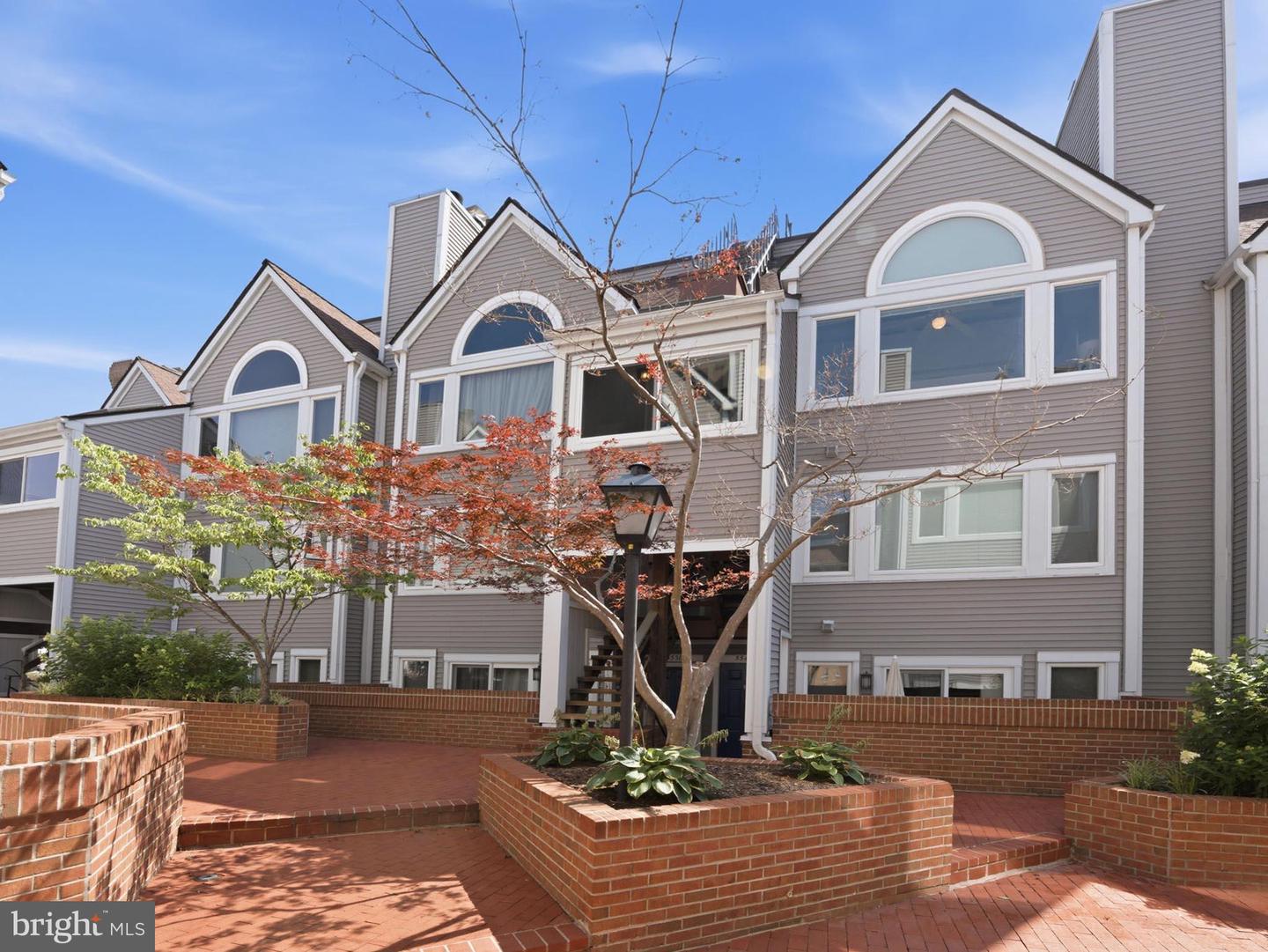 5548 Langston Boulevard #43-E