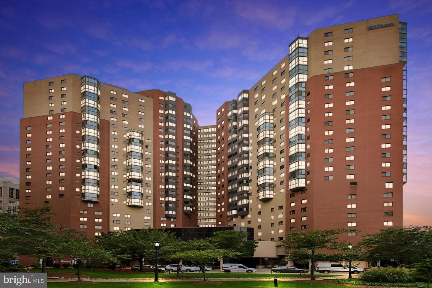 900 N Stafford Street #1109