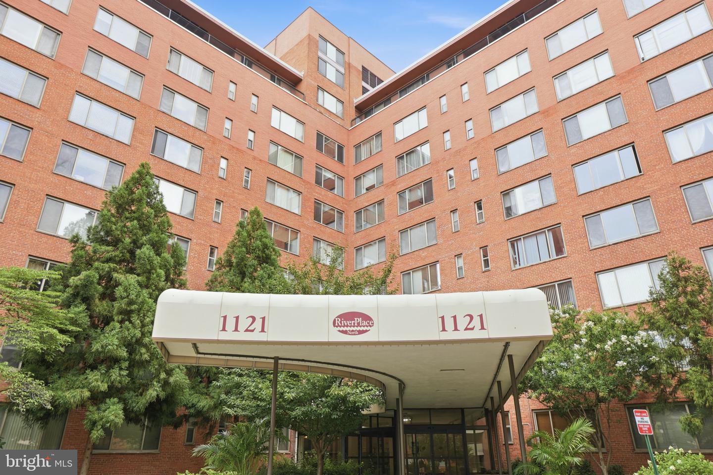 1121 Arlington Boulevard #310