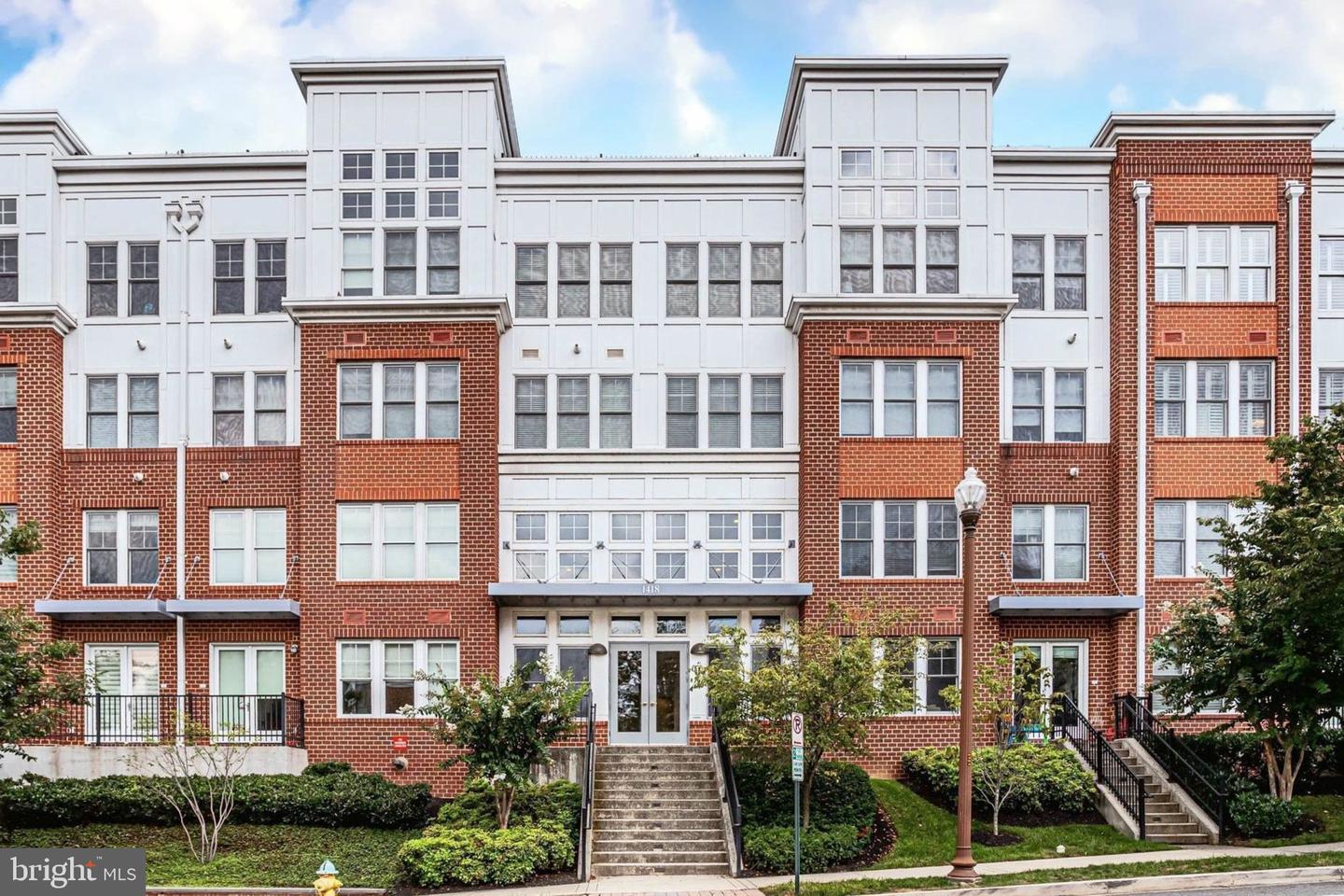 1418 N Rhodes Street #b106