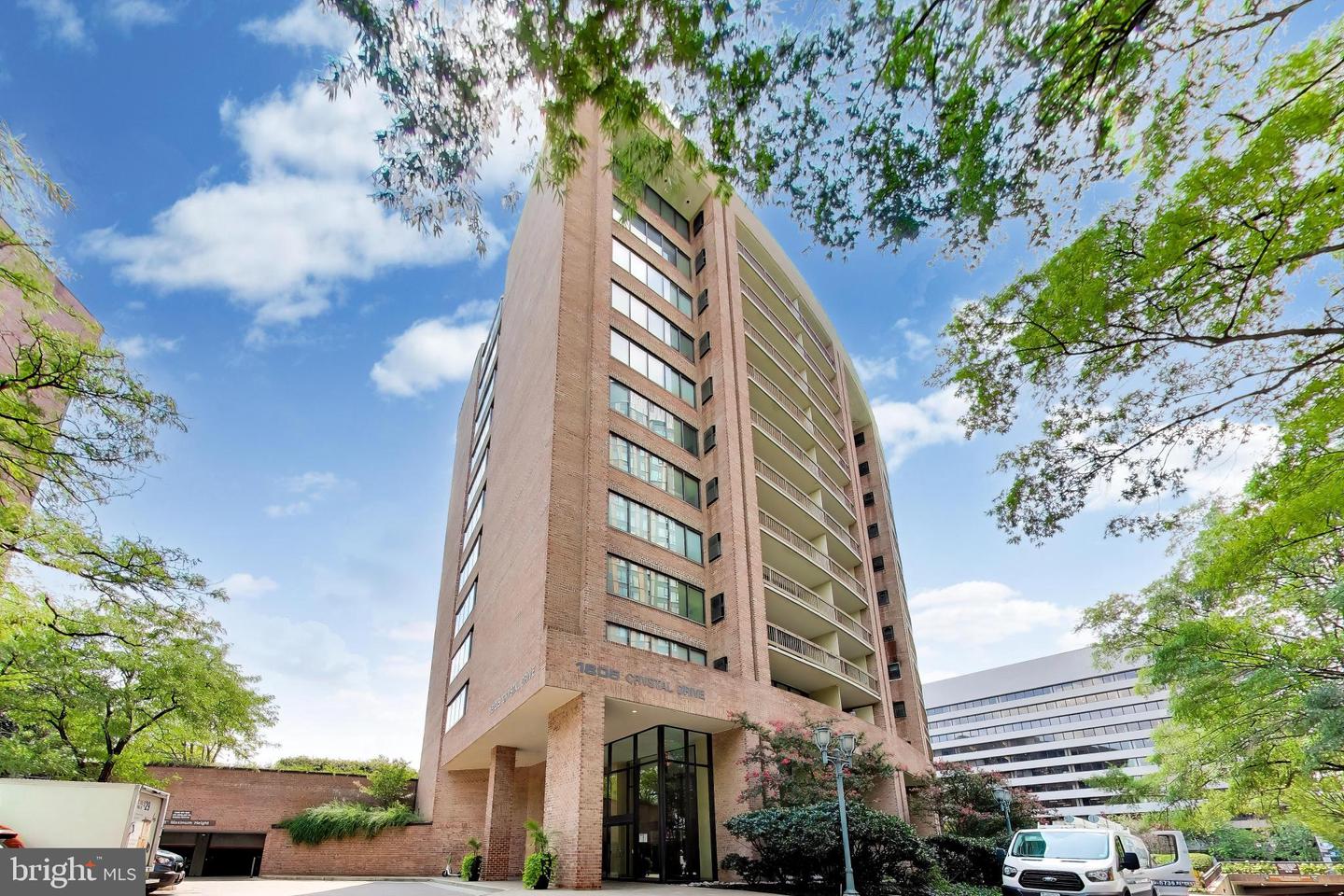 1805 Crystal Drive #1102s