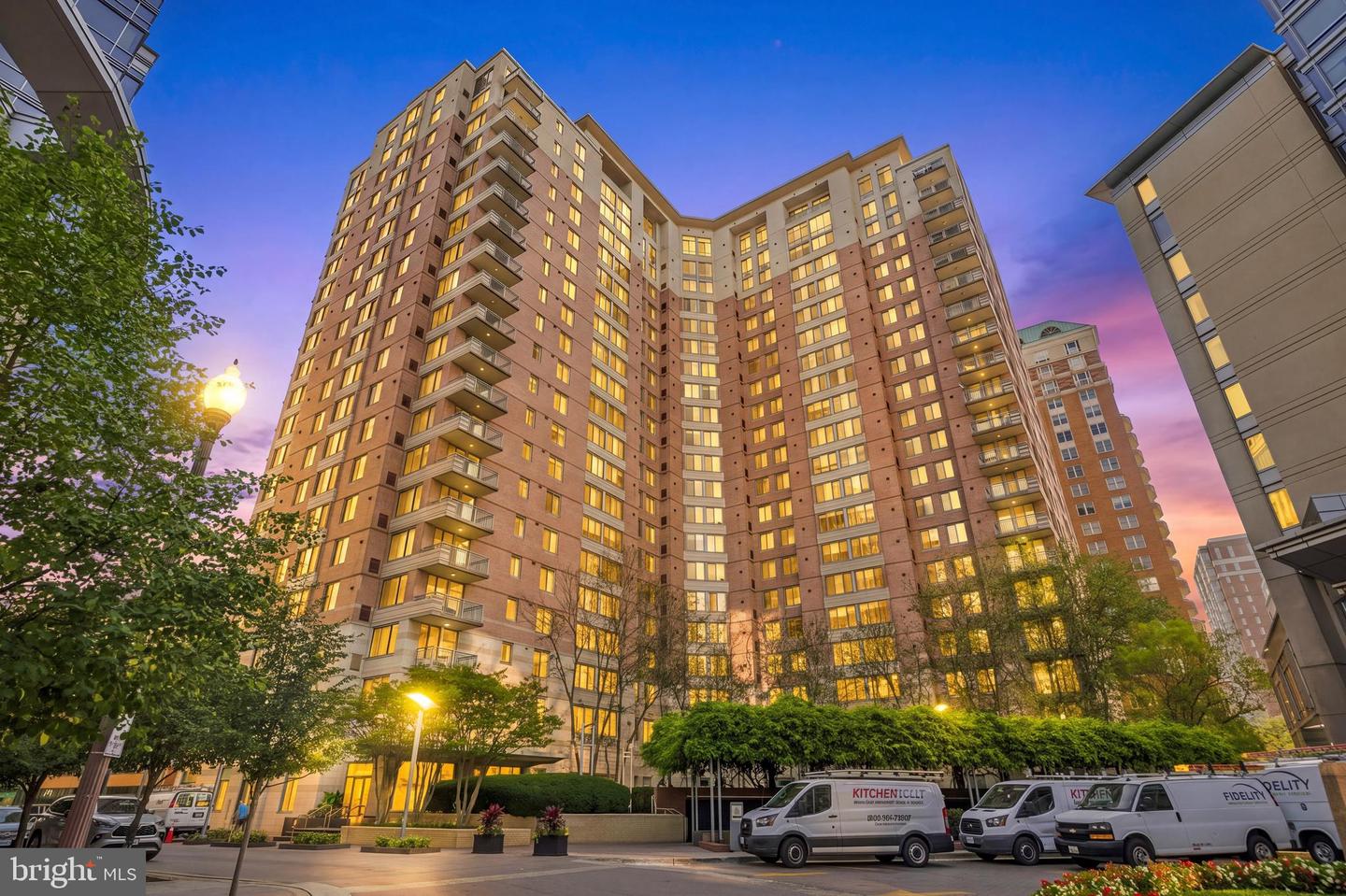 851 N Glebe Road #1419