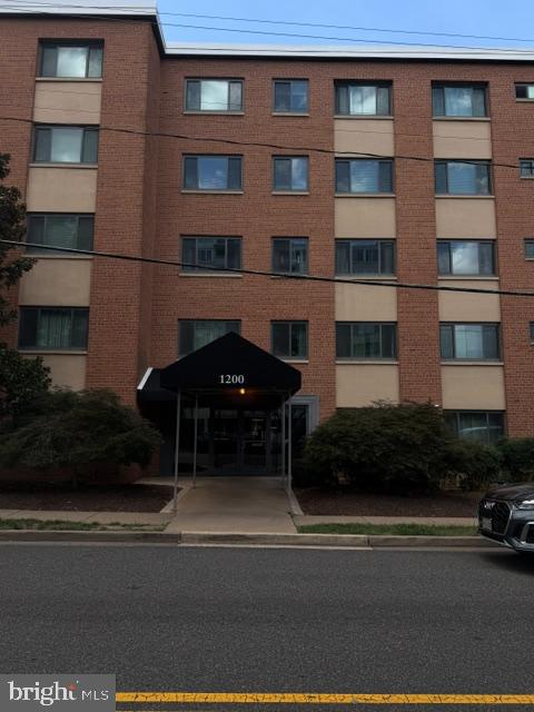 1200 S Arlington Ridge Road #402