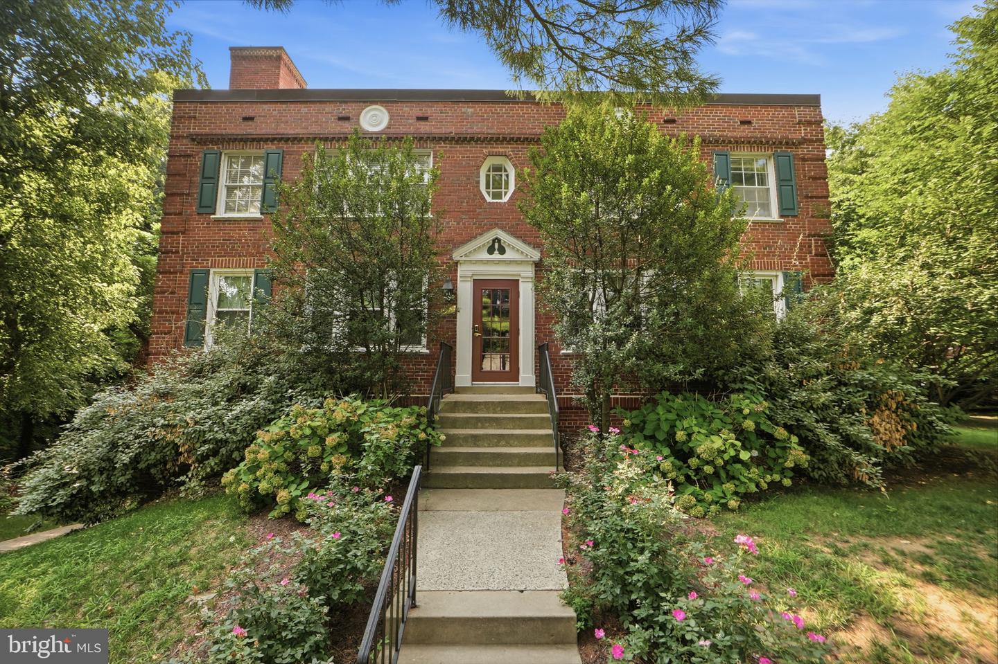 1917 N Rhodes Street #13