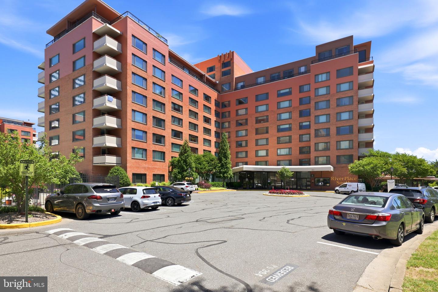 1011 Arlington Boulevard #501
