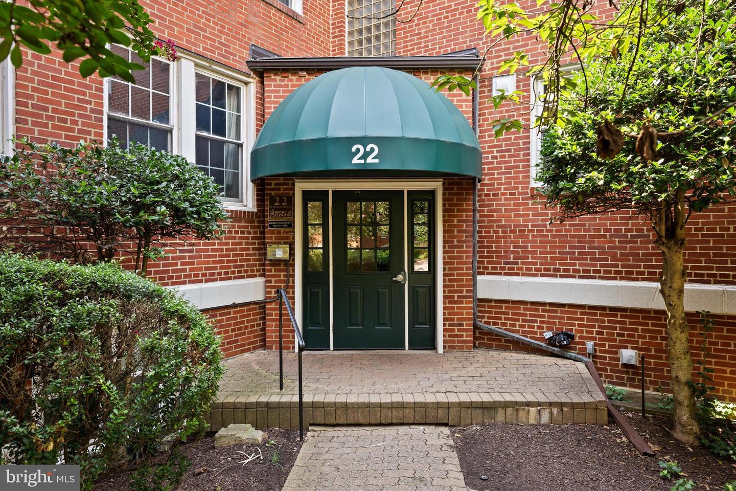 22 S Old Glebe Road #301-D