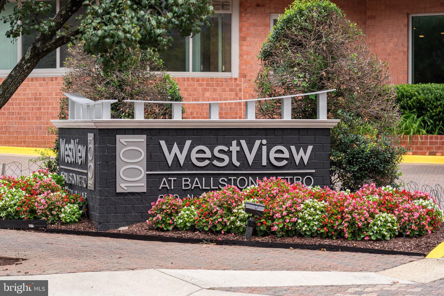 1001 N Vermont Street #905