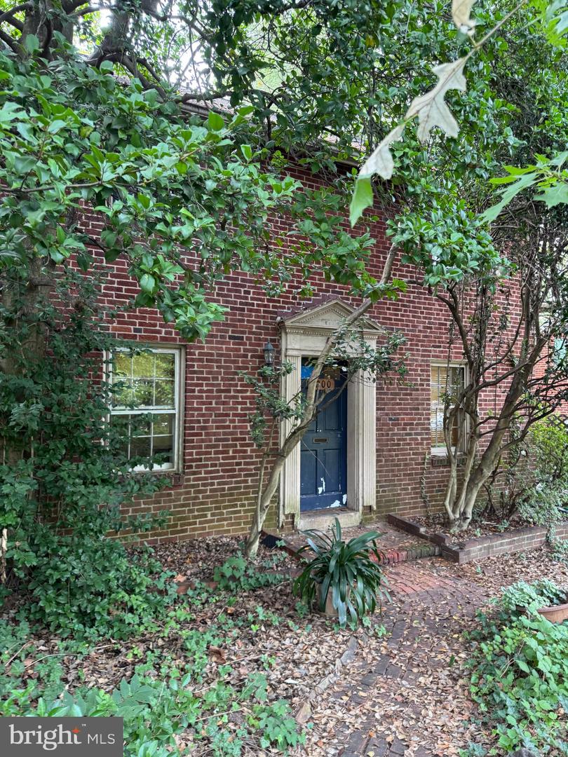 1200 N Powhatan Street
