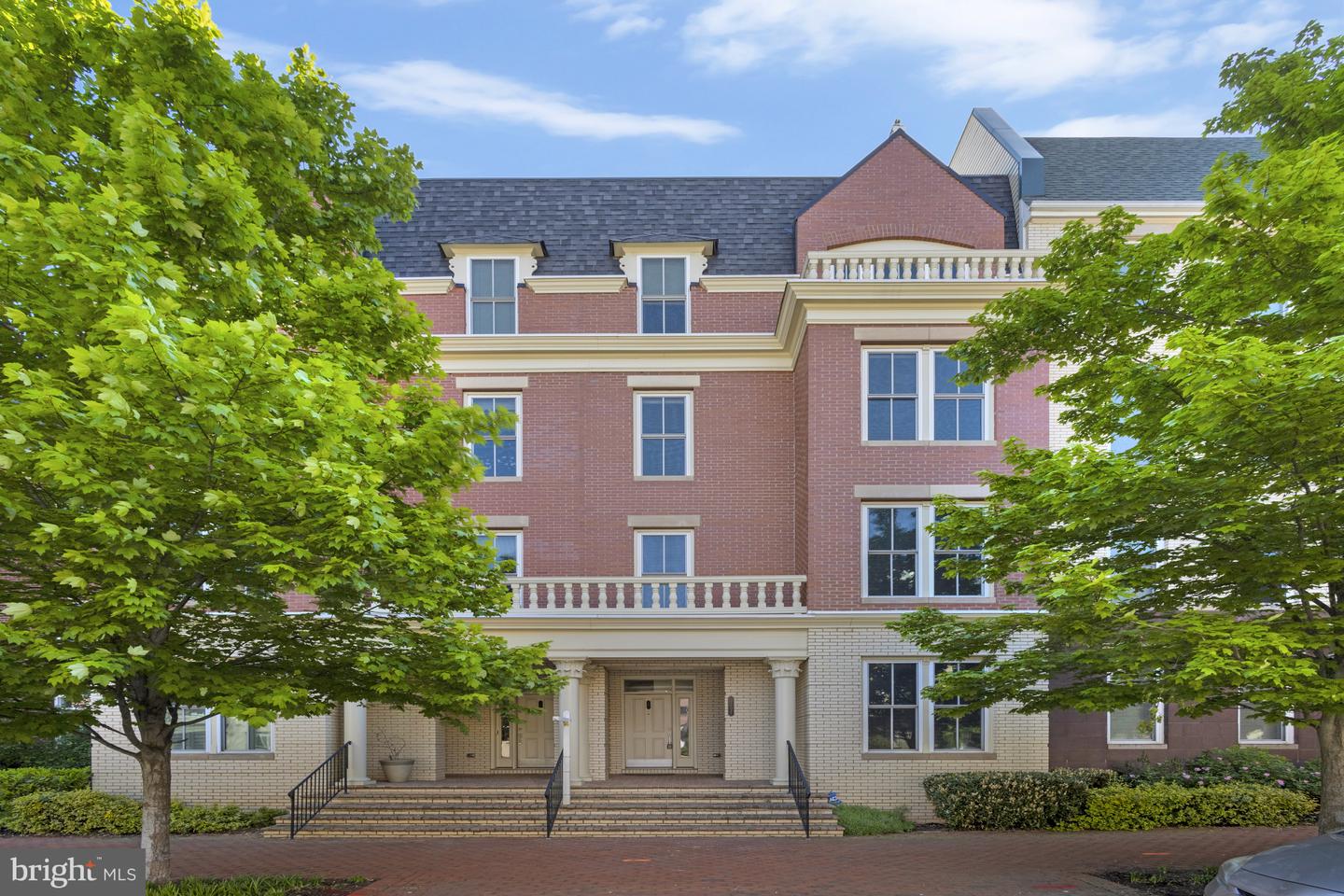 2107 Main Line Boulevard #102, Alexandria
