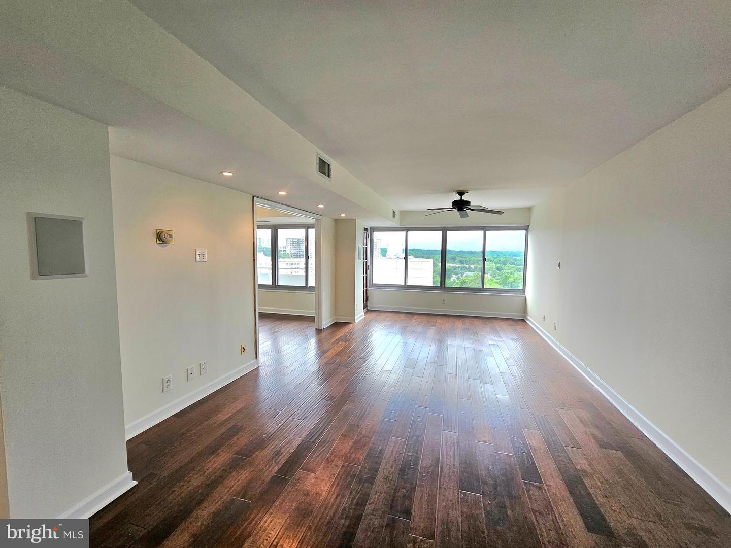 5340 Holmes Run Parkway #1410, Alexandria