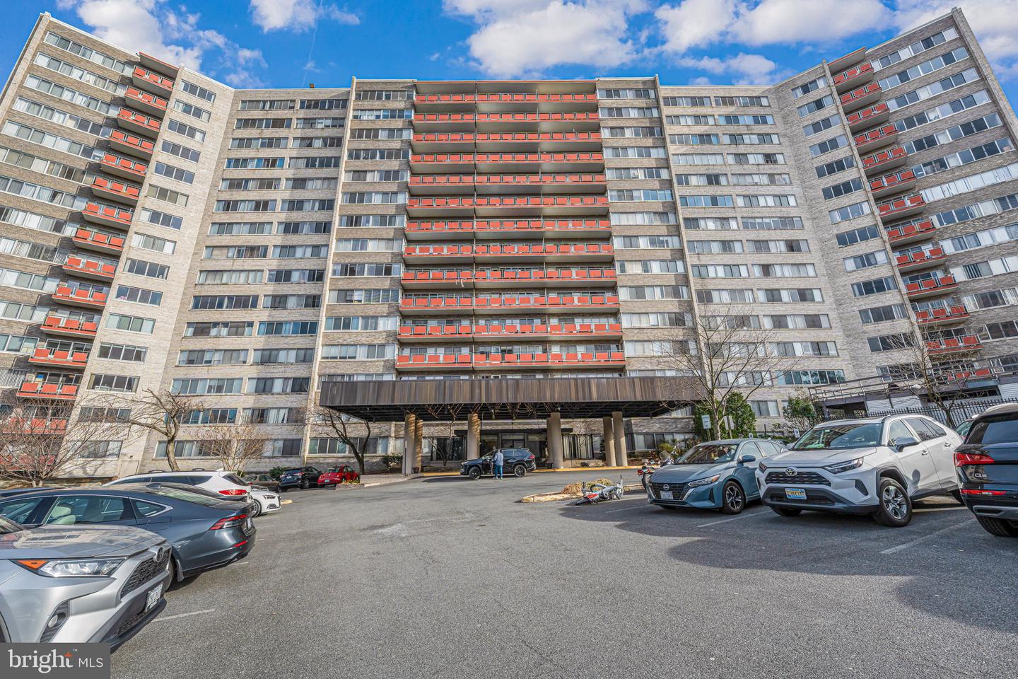5340 Holmes Run Parkway #1110, Alexandria