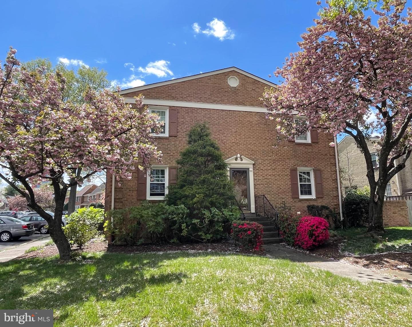 5364 Echols Avenue, Alexandria
