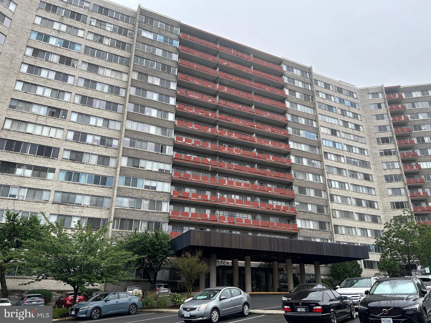 5340 Holmes Run Parkway #217, Alexandria