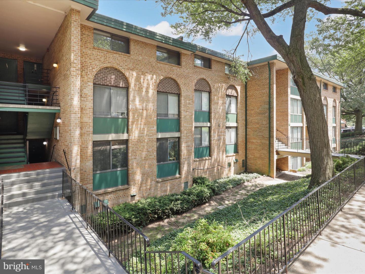 509 N Armistead Street #303, Alexandria