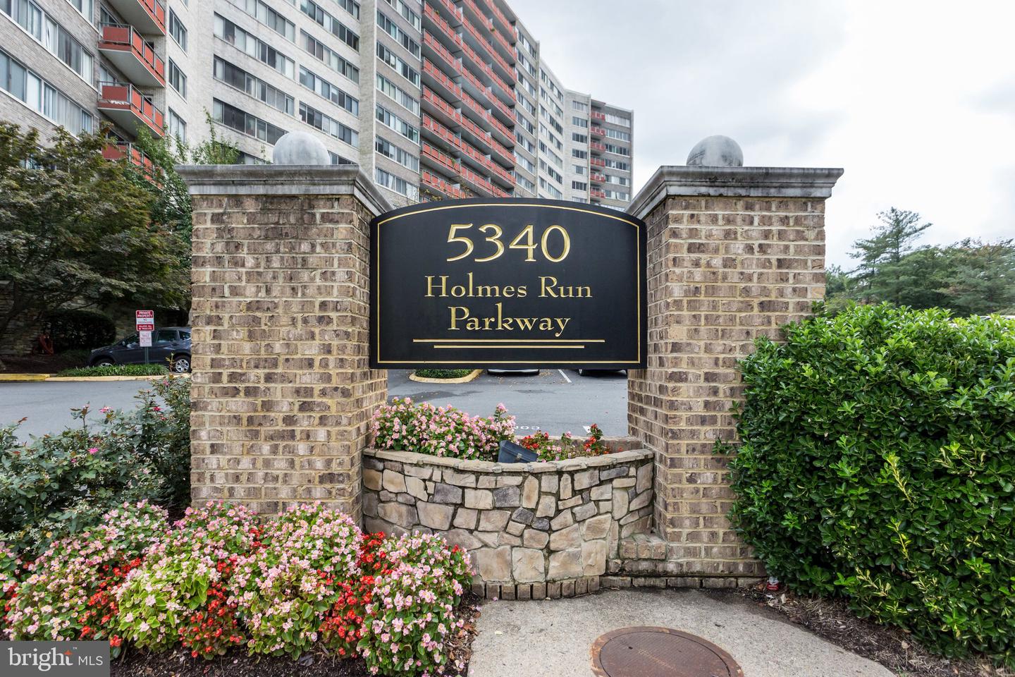 5340 Holmes Run Parkway #1003, Alexandria