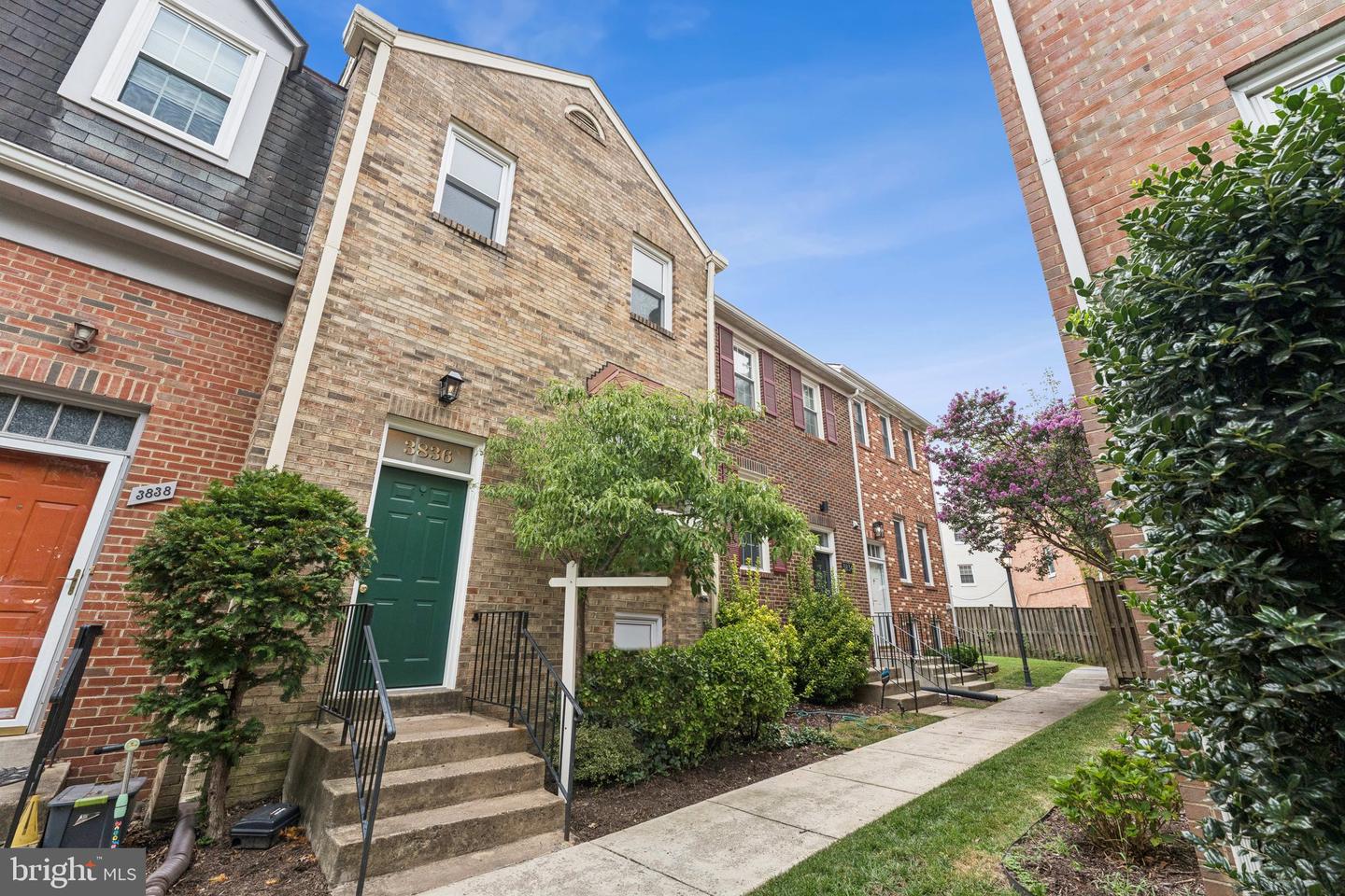 3836 Brighton Court, Alexandria