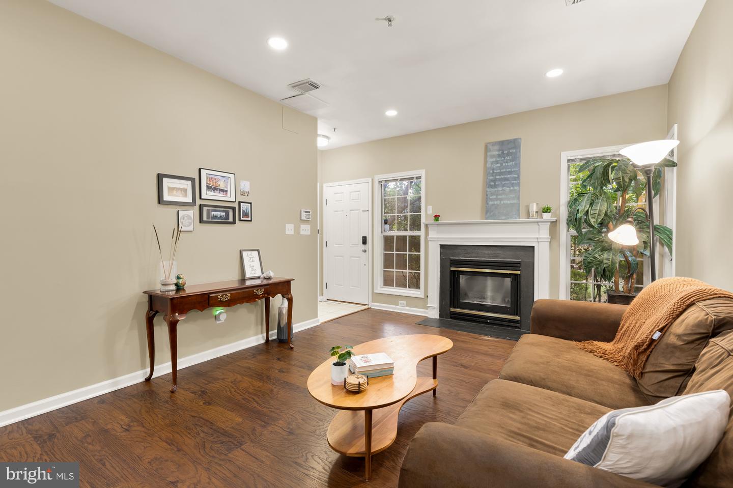 2356 Garnett Drive #1, Alexandria