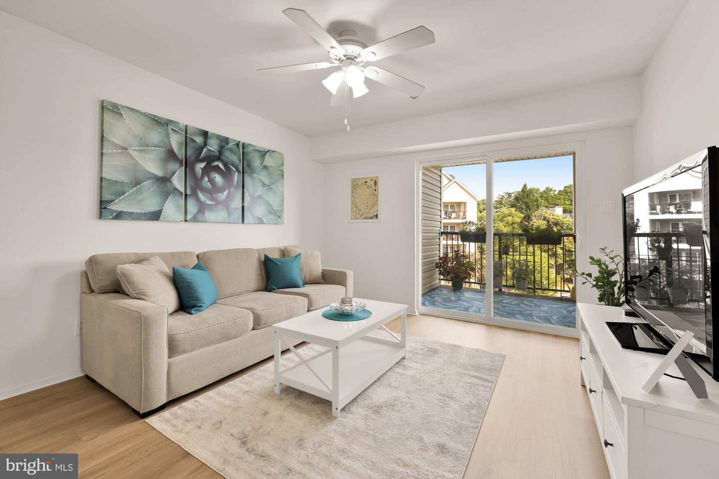 3309 Wyndham Circle #3180, Alexandria