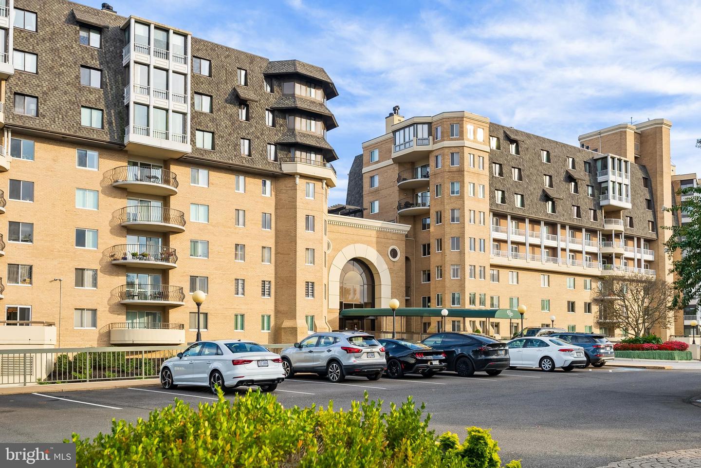 1250 S Washington Street S #116, Alexandria