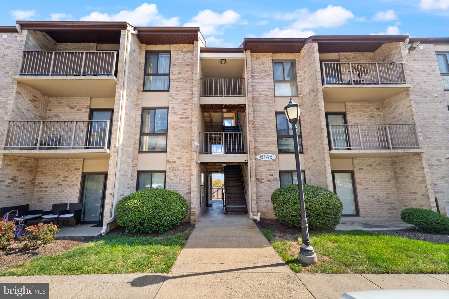 6145 Edsall Road #i, Alexandria