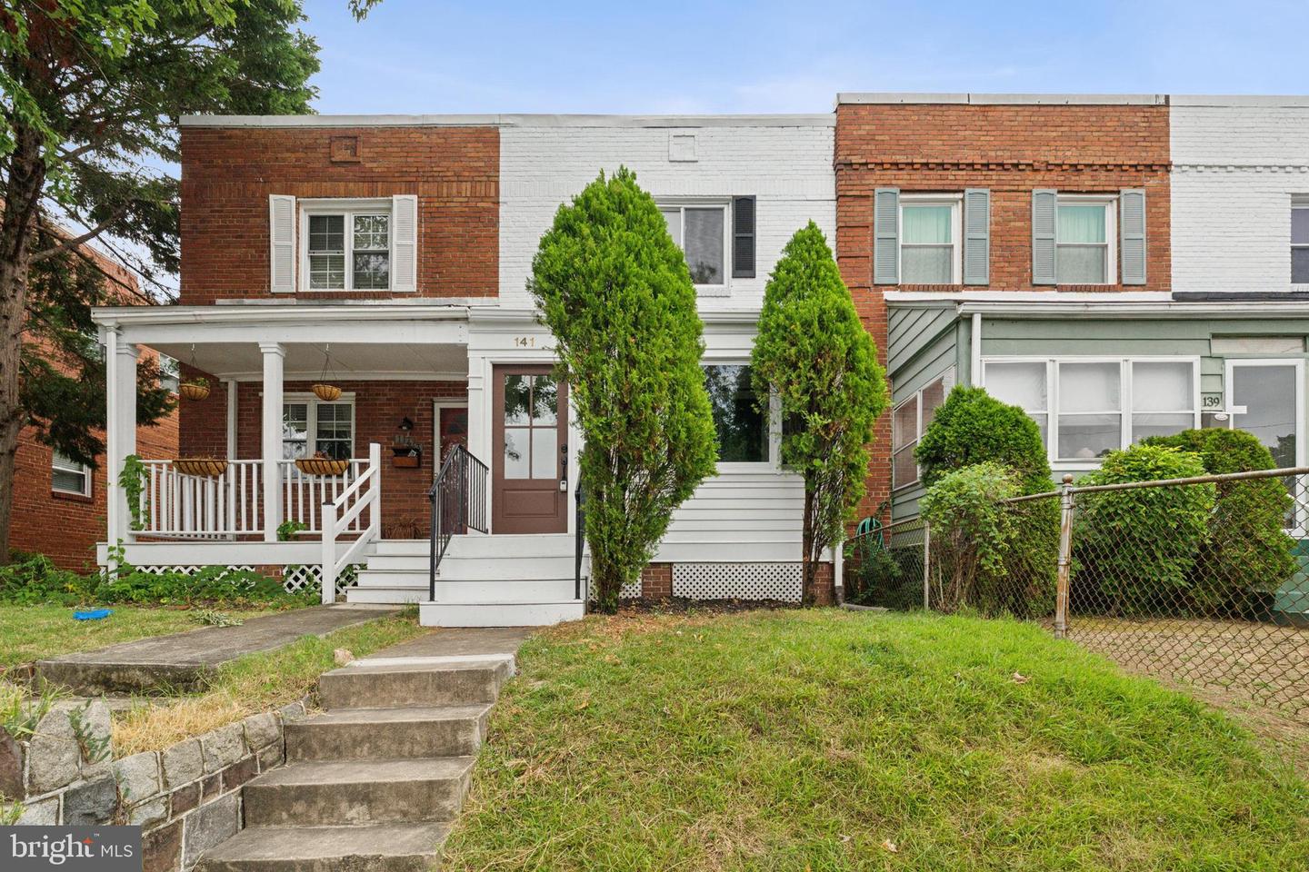 141 Lynhaven Drive, Alexandria