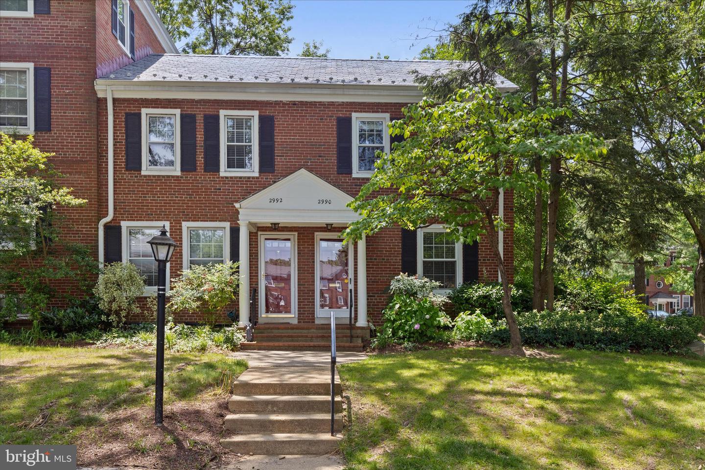 2990 S Columbus Street, Arlington