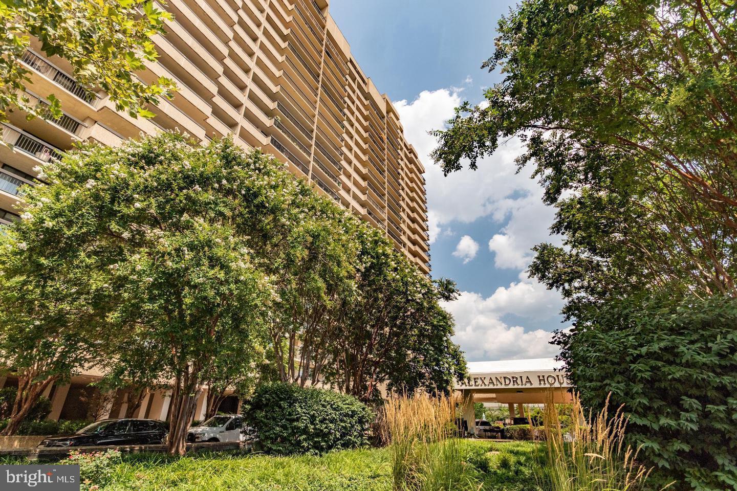 400 Madison St #603, Alexandria