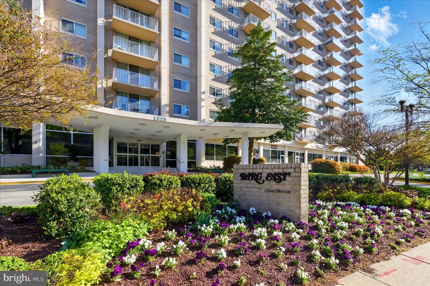1225 Martha Custis Drive #919, Alexandria