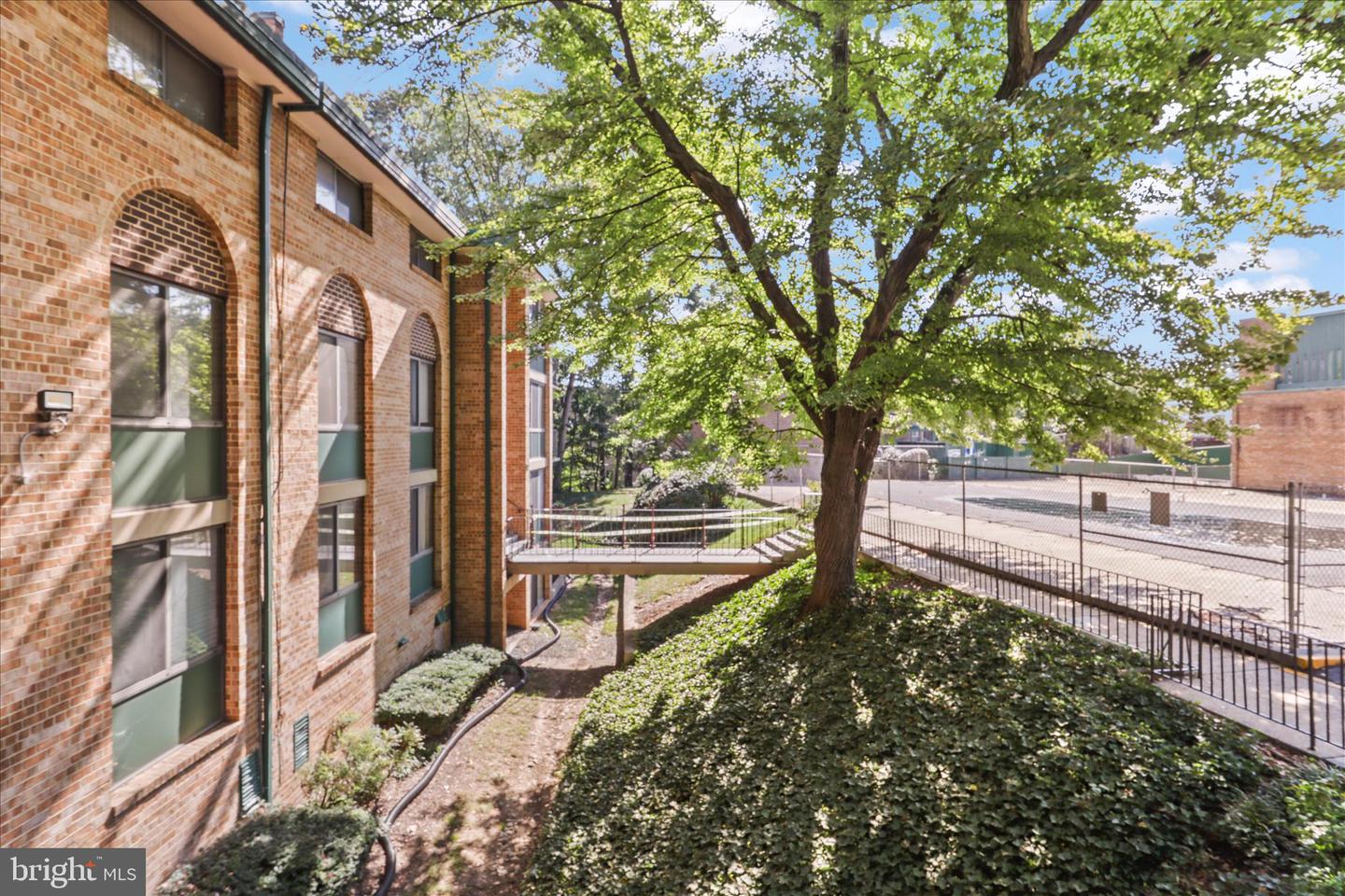 501 N Armistead Street #t2, Alexandria