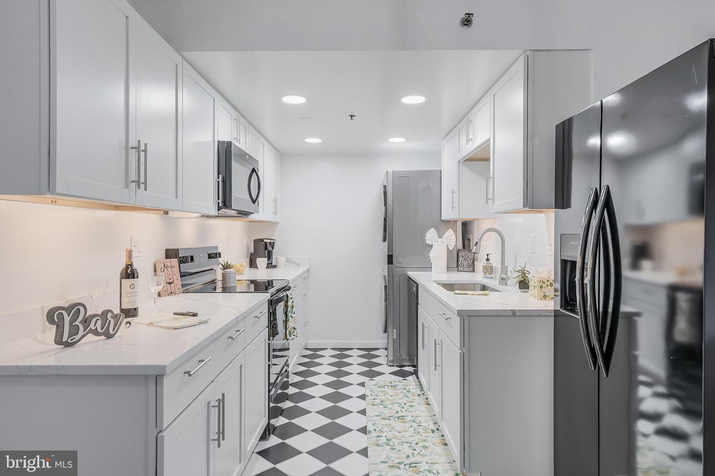 5911 Edsall Road #708, Alexandria