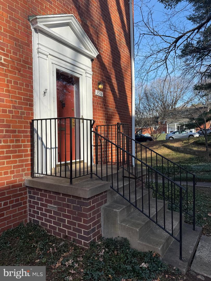 3516 Martha Custis Drive, Alexandria