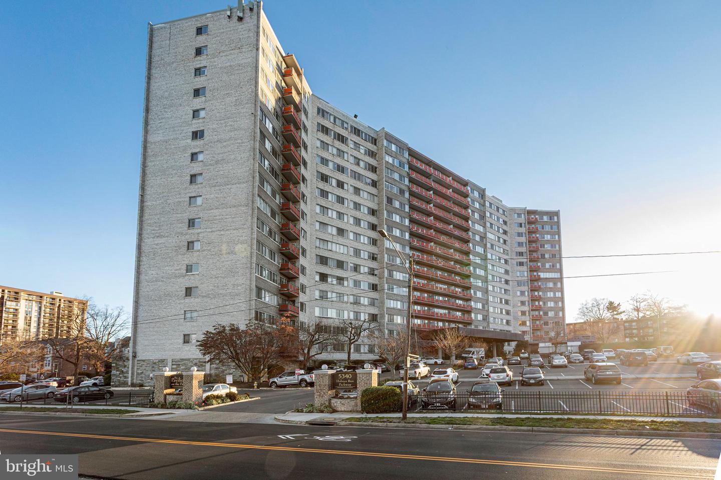 5340 Holmes Run Parkway #1212, Alexandria