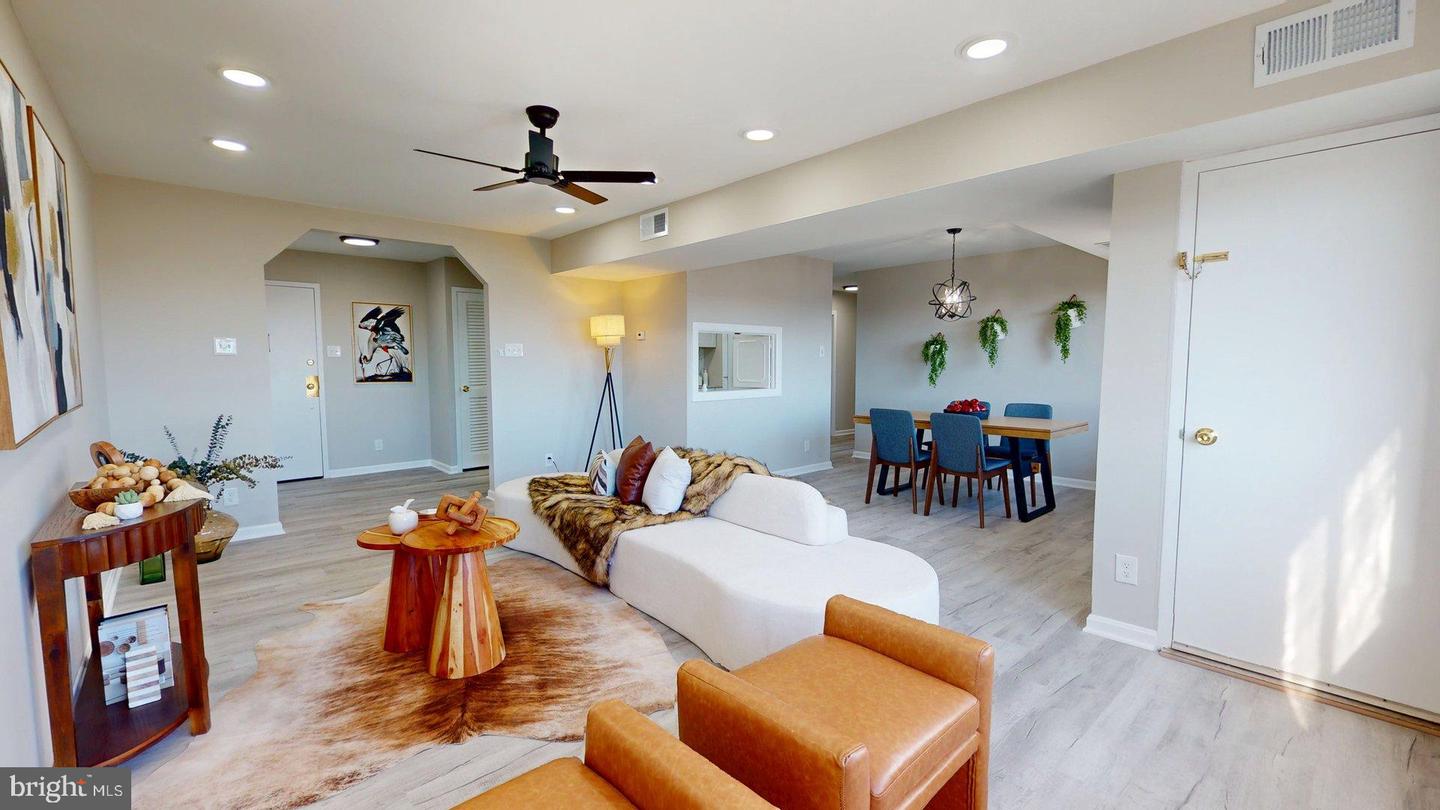 5340 Holmes Run Parkway #1215, Alexandria