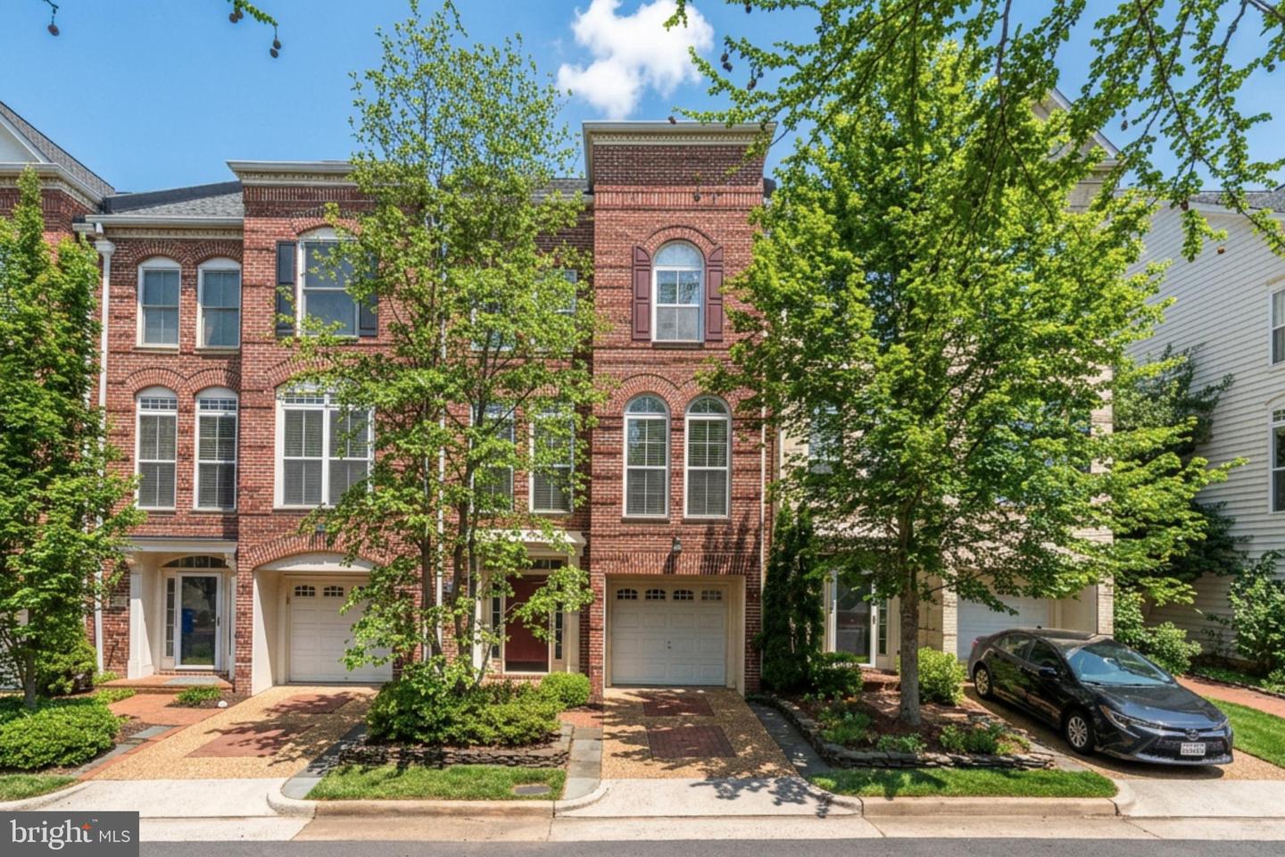 5236 Brawner Place, Alexandria
