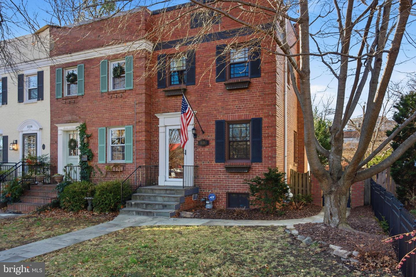 1120 Powhatan Street, Alexandria
