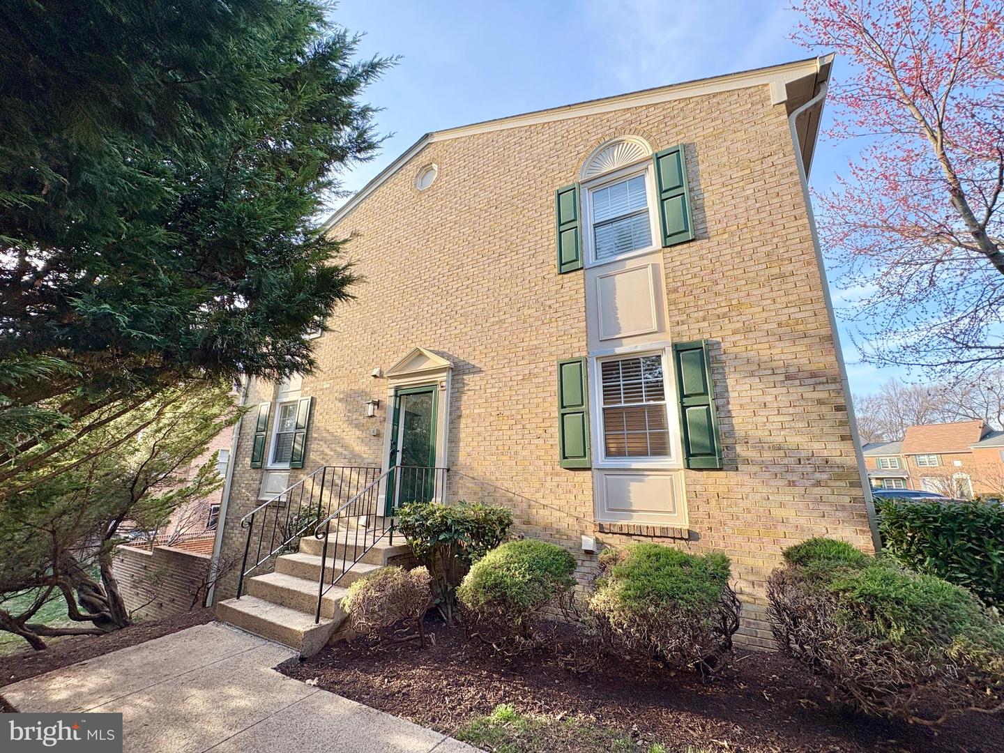 2660 Centennial Court, Alexandria