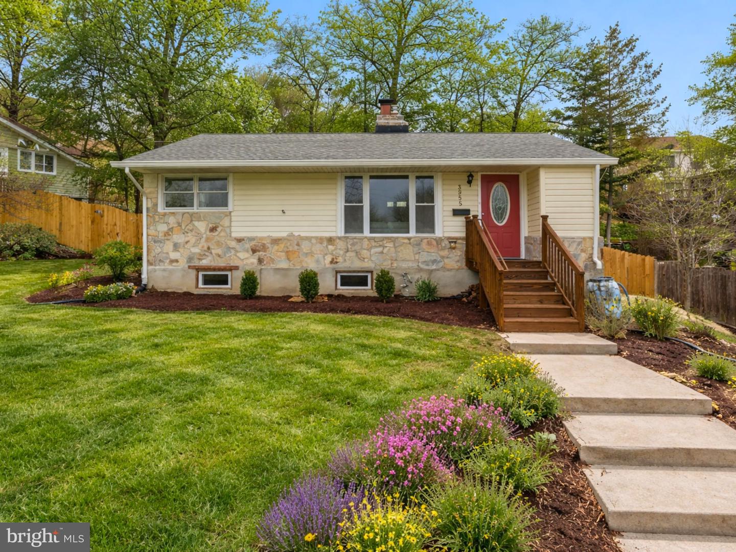 3955 Taney Avenue, Alexandria