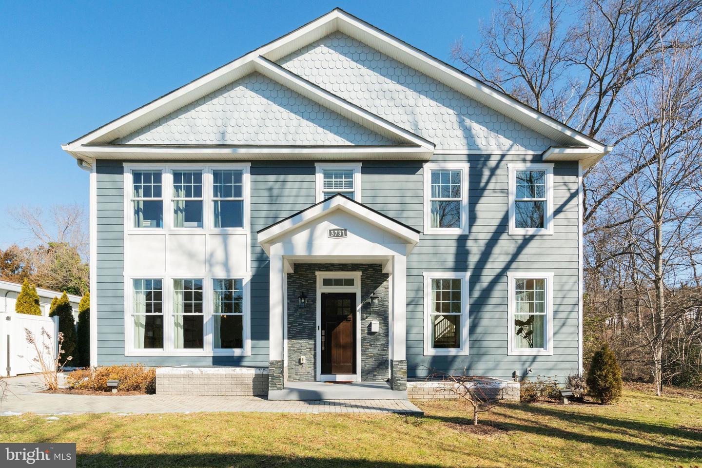 3731 Duke Street, Alexandria